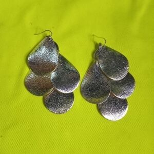 Silvertone large dangle wire earrings